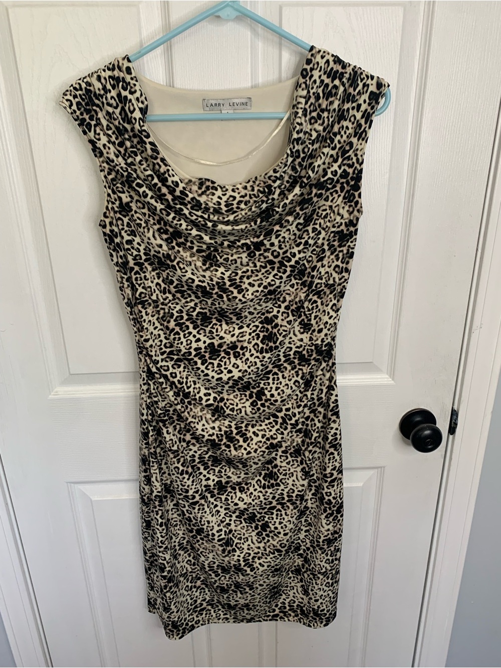 Larry Levine Animal Leopard Print Sheath Sexy Cocktail Dress Bodycon feminine